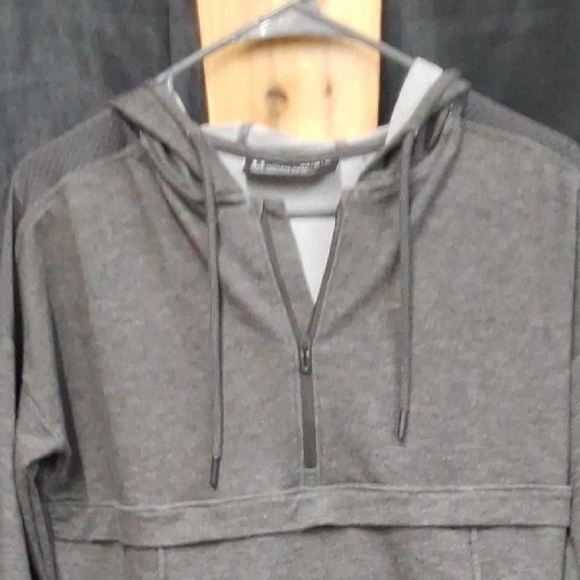 Under Armour Charcoal Pullover Hoodie - Picture 3 of 12